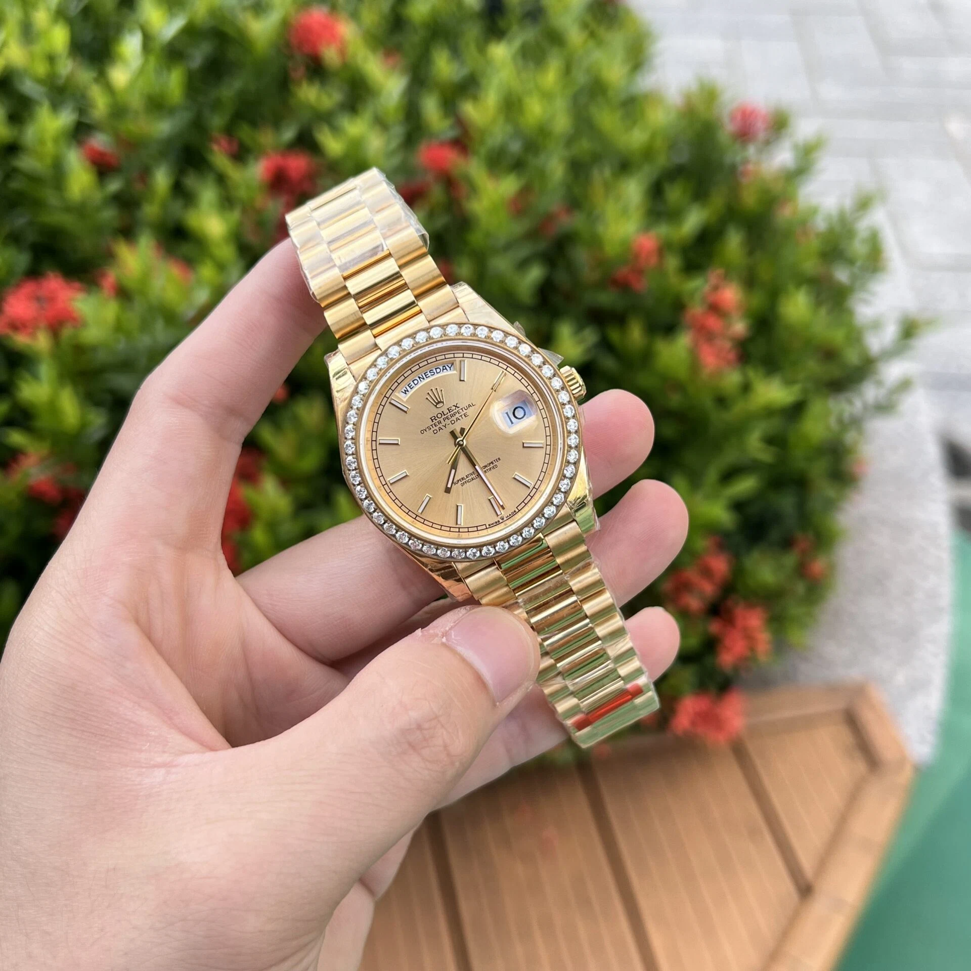 Rolex Day-Date champagnerfarbenes Zifferblatt 228348rbr-0008 40 mm – Superclone – Bild 4
