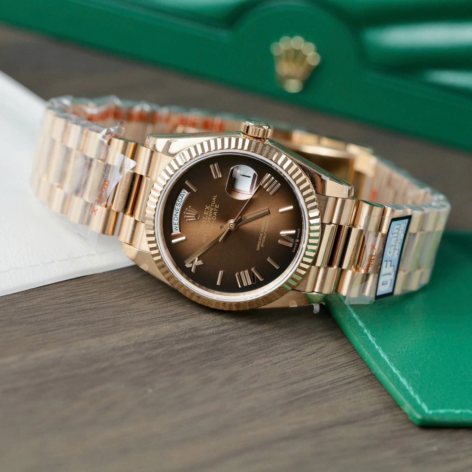 Rolex Day-Date Braun Ombré Zifferblatt 128235-0075 36 mm – Superclone – Bild 4