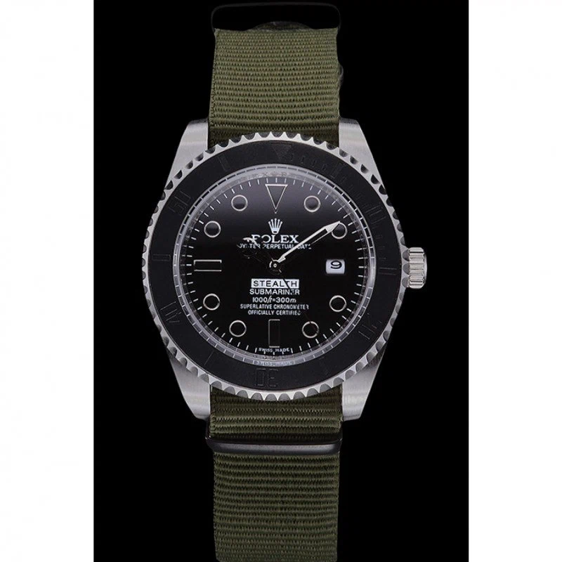 Submariner schwarzes Zifferblatt 621990 Perspektivansicht