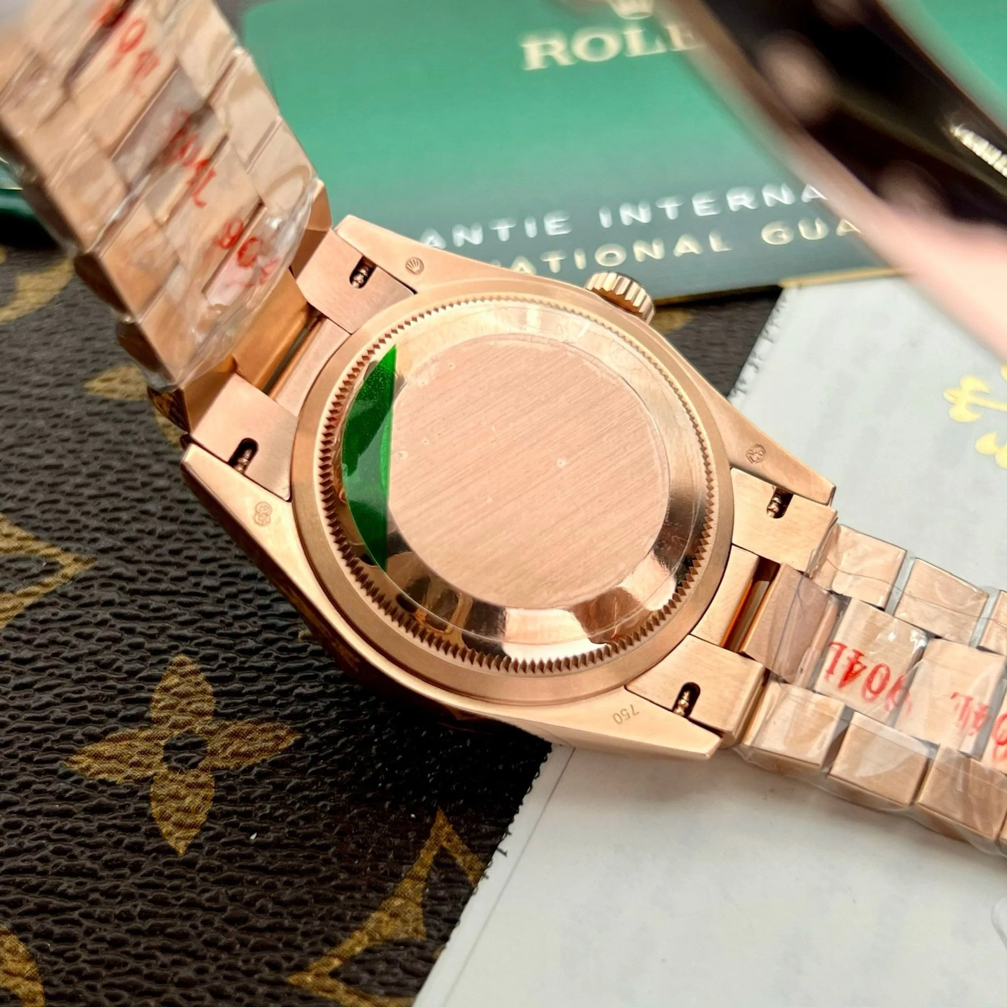 Day Date Roségold Zifferblatt Geriffelt Lünette Presidential Armband