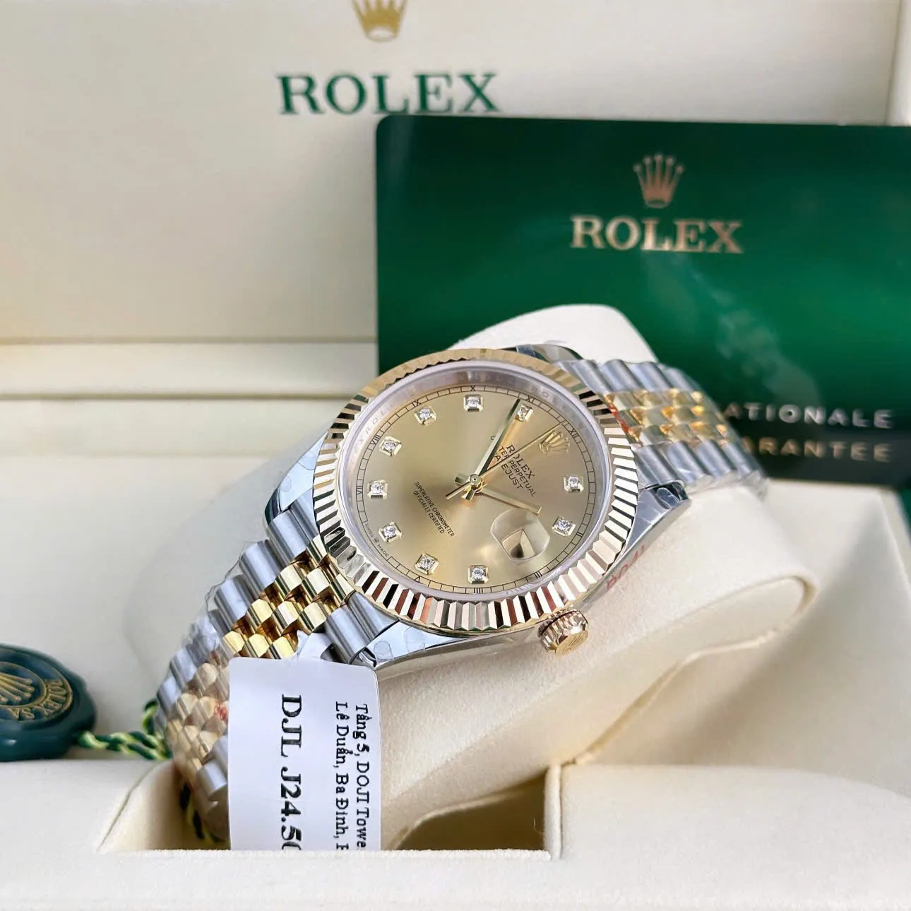 Datejust goldfarbenes Zifferblatt Geriffelt Lünette Two Tone Jubilee Armband