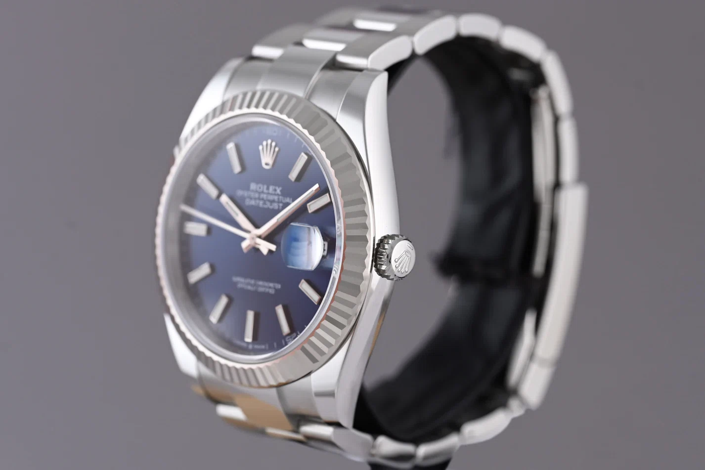 Datejust blaues Zifferblatt 126334 Oyster Profilansicht