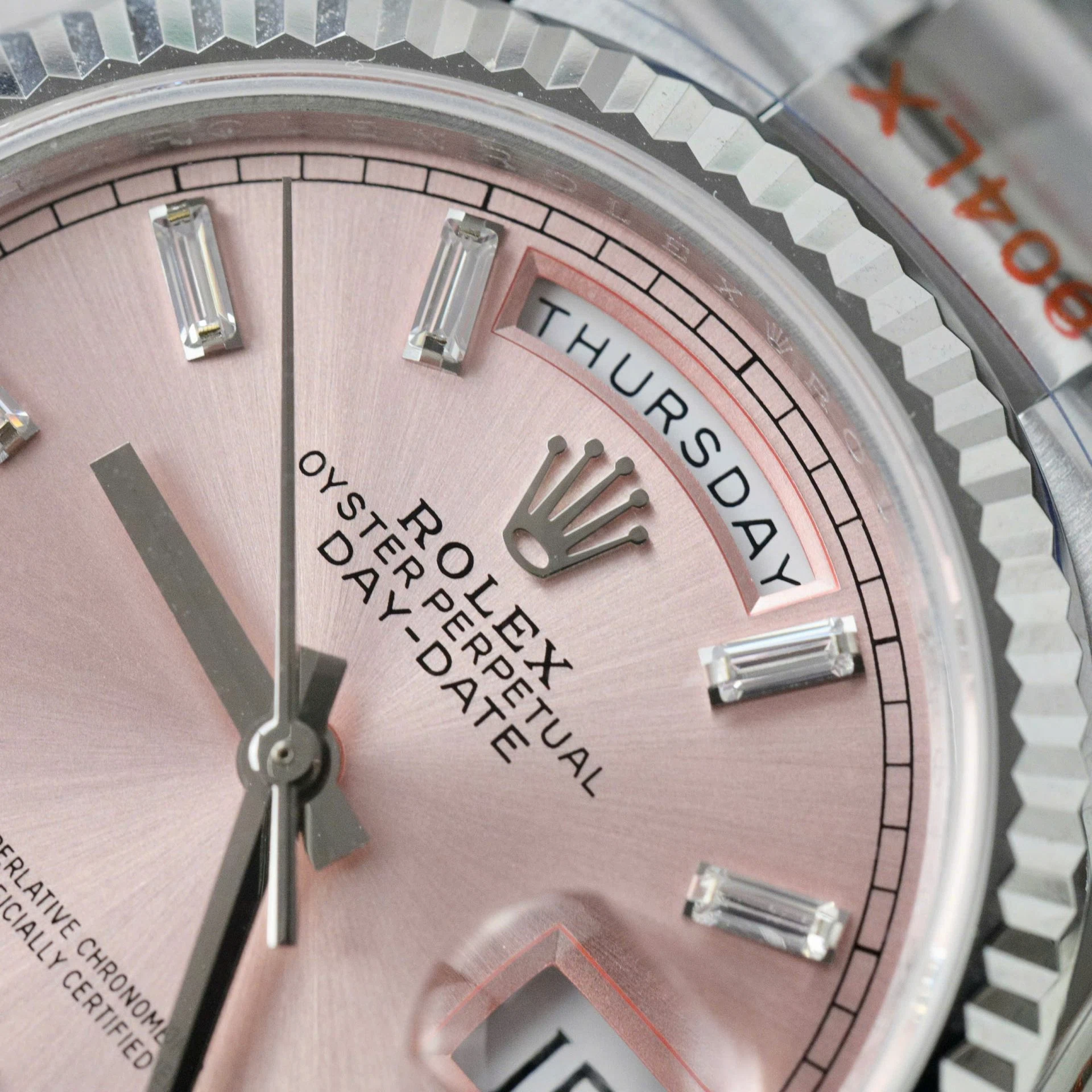Rolex Day-Date rosafarbenes Zifferblatt mit Diamantbesatz 128236-0024 36 mm – Superclone – Bild 6
