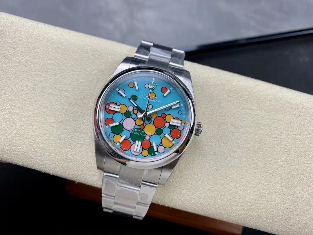 Superclone Oyster Perpetual Türkis Zifferblatt 124300 Nahaufnahme