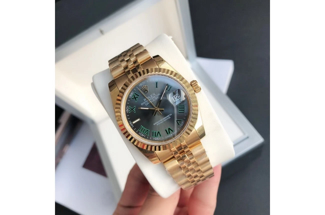 Datejust Roségold/Roségold Jubilee Armband Perspektivansicht