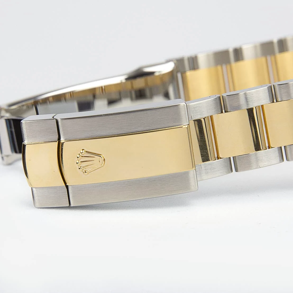 Datejust II rhodiumfarbenes Zifferblatt 126333 "Wimbledon" Bicolor Oyster Designdetail