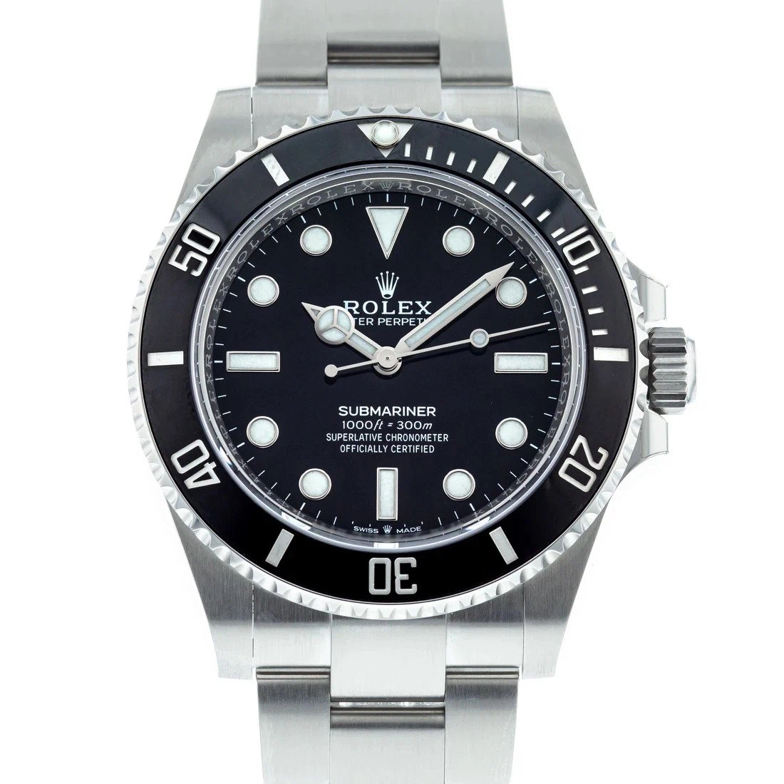 Superclone Submariner schwarzes Zifferblatt 124060 No-Date Perspektivansicht