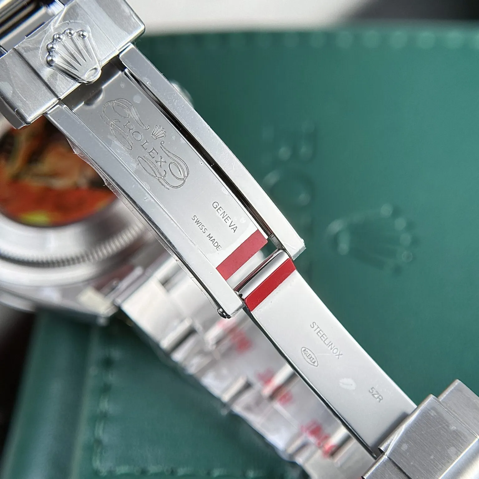 Explorer schwarzes Zifferblatt Oyster Armband