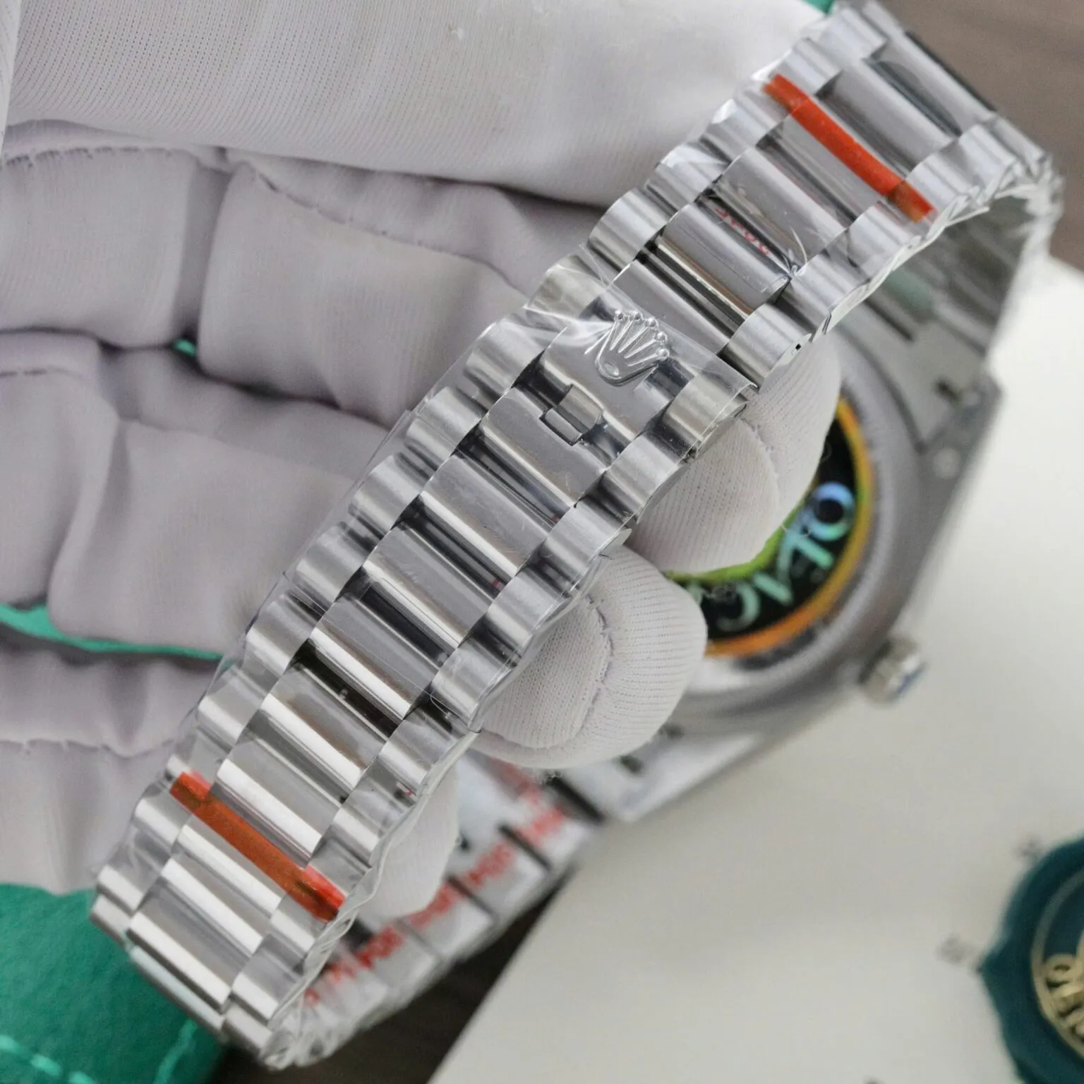 Rolex Day-Date eisblaues Zifferblatt mit Diamantbesatz 128236-0009 36 mm – Superclone – Bild 8