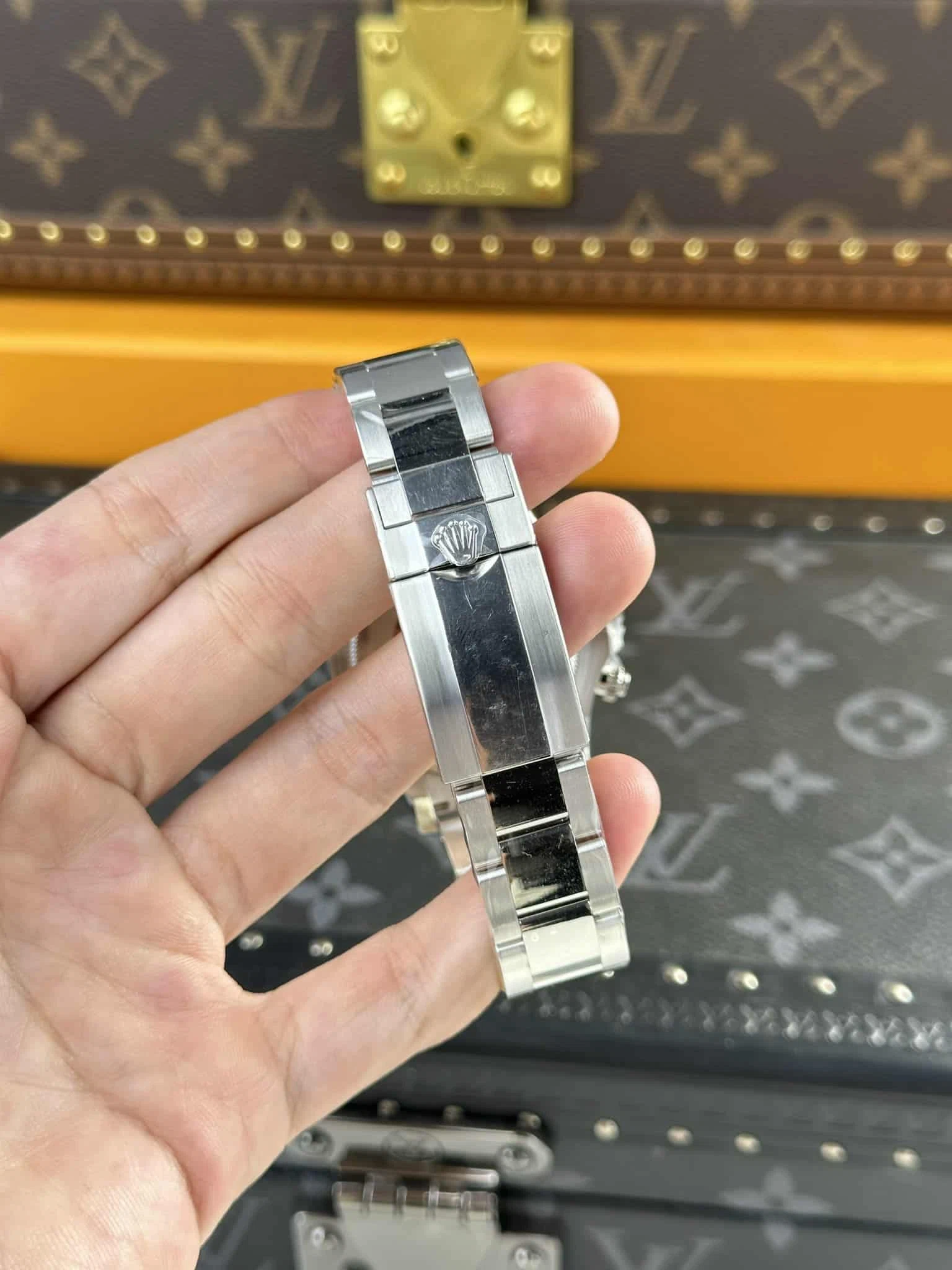 Superclone Daytona "Panda" weißes Zifferblatt 126500LN Elegance Shot
