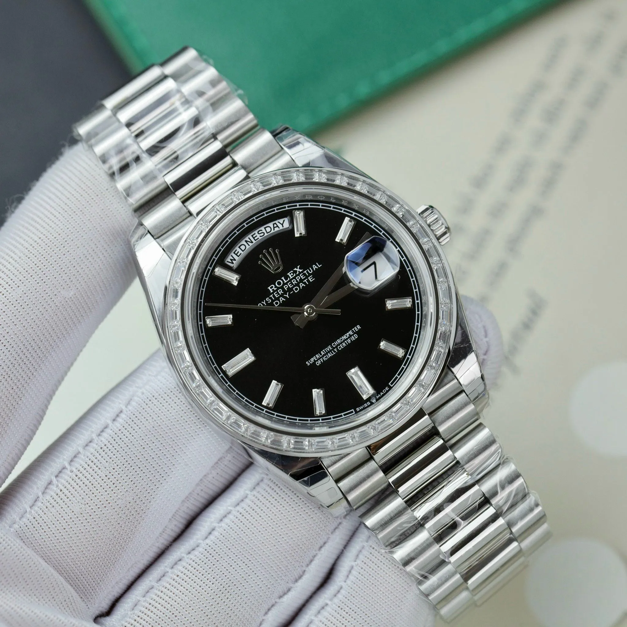 Day Date schwarzes Zifferblatt mit Diamantbesatz Lünette Presidential Armband