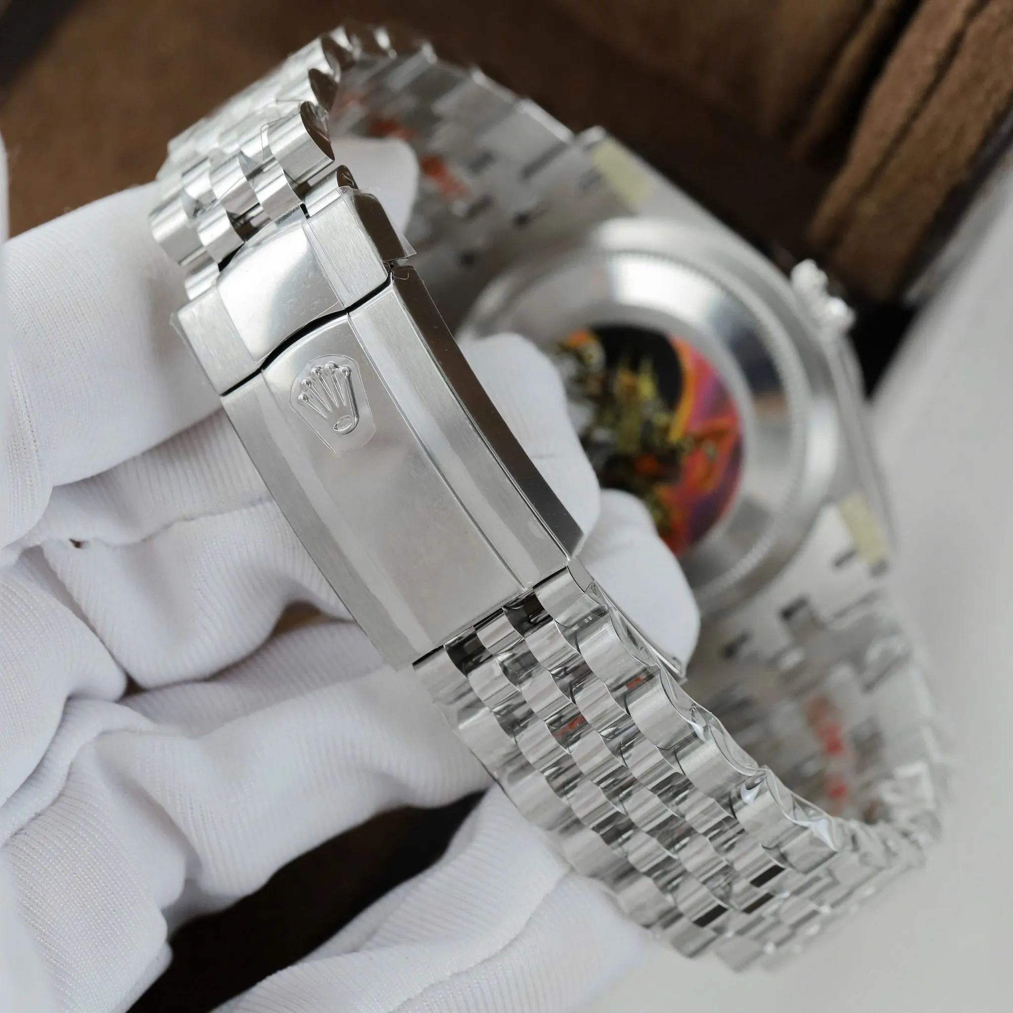 Datejust silberfarbenes Zifferblatt Geriffelt Lünette Jubilee Armband