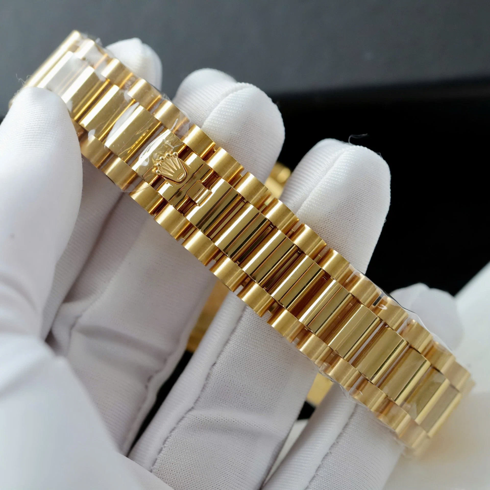 Rolex Day-Date Leuchtendgrün Zifferblatt mit Diamantbesatz 128238-0130 36 mm – Superclone – Bild 9