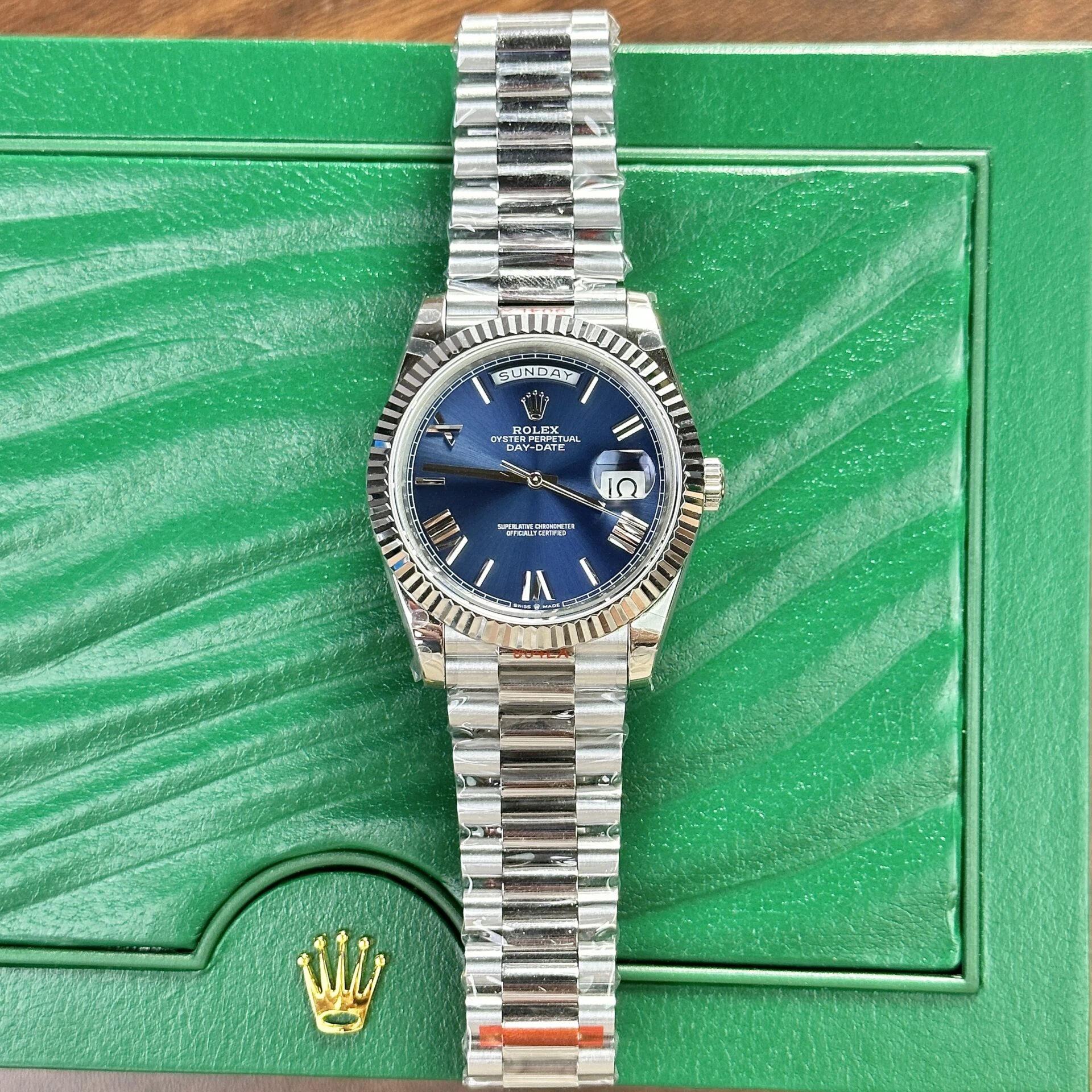 Rolex Day-Date blaues Zifferblatt 228239-0007 40 mm – Superclone – Bild 2