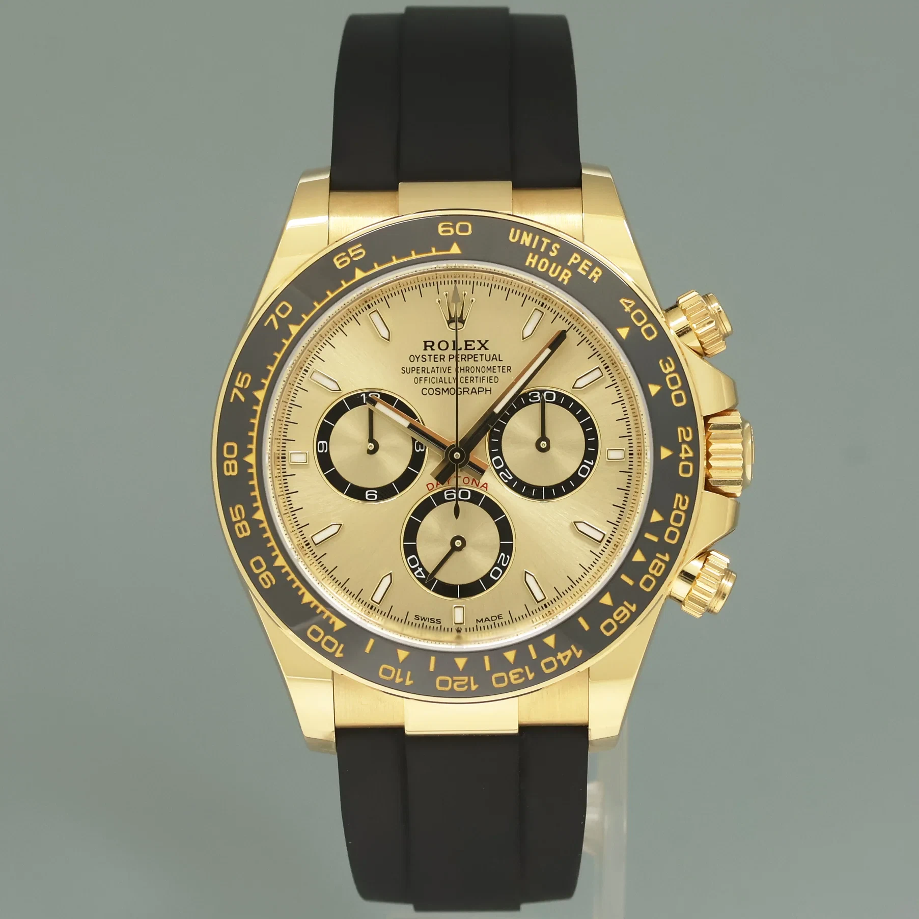 Superclone Daytona goldfarbenes Zifferblatt 126518LN Perspektivansicht