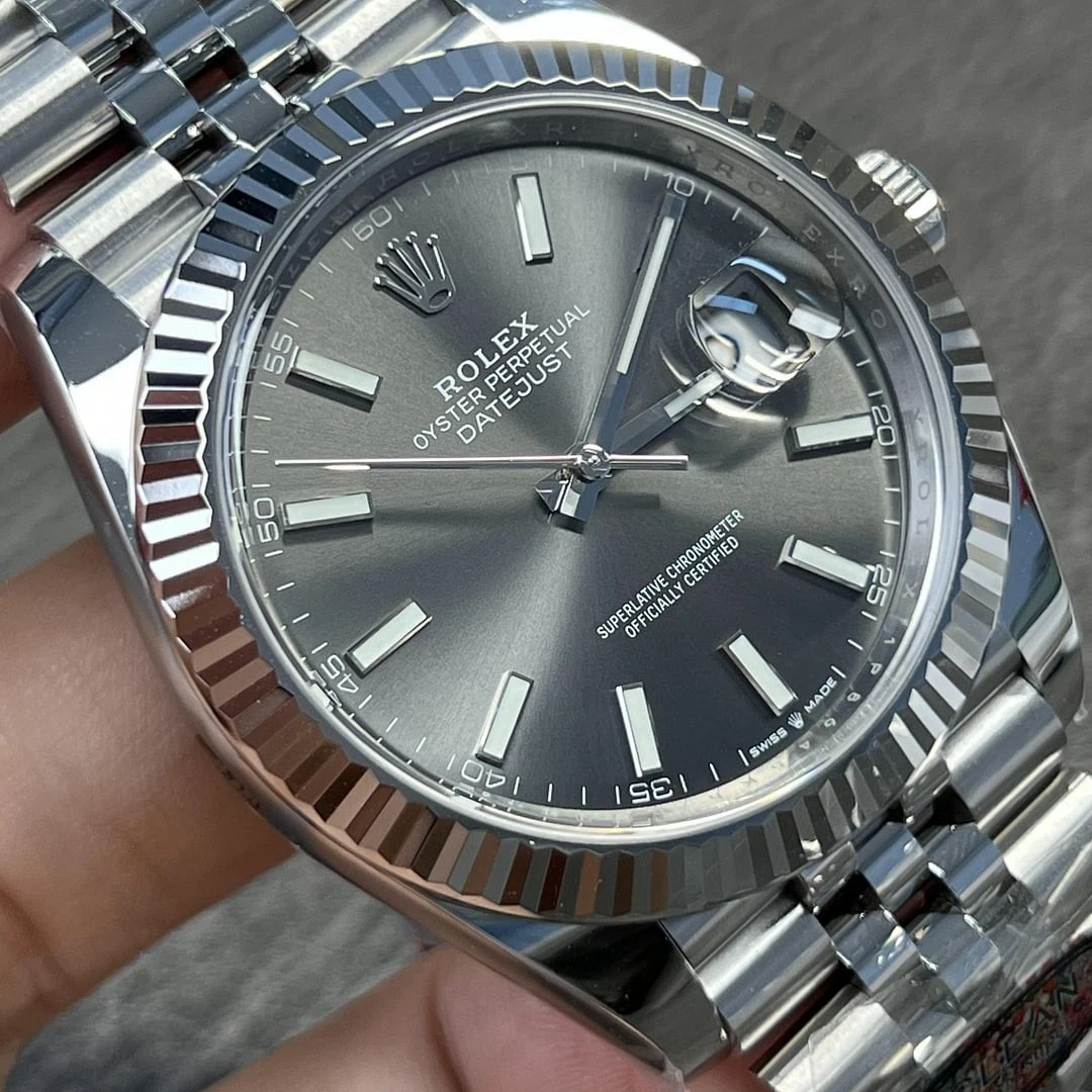 Superclone Datejust rhodiumfarbenes Zifferblatt 126334 Jubilee Designdetail