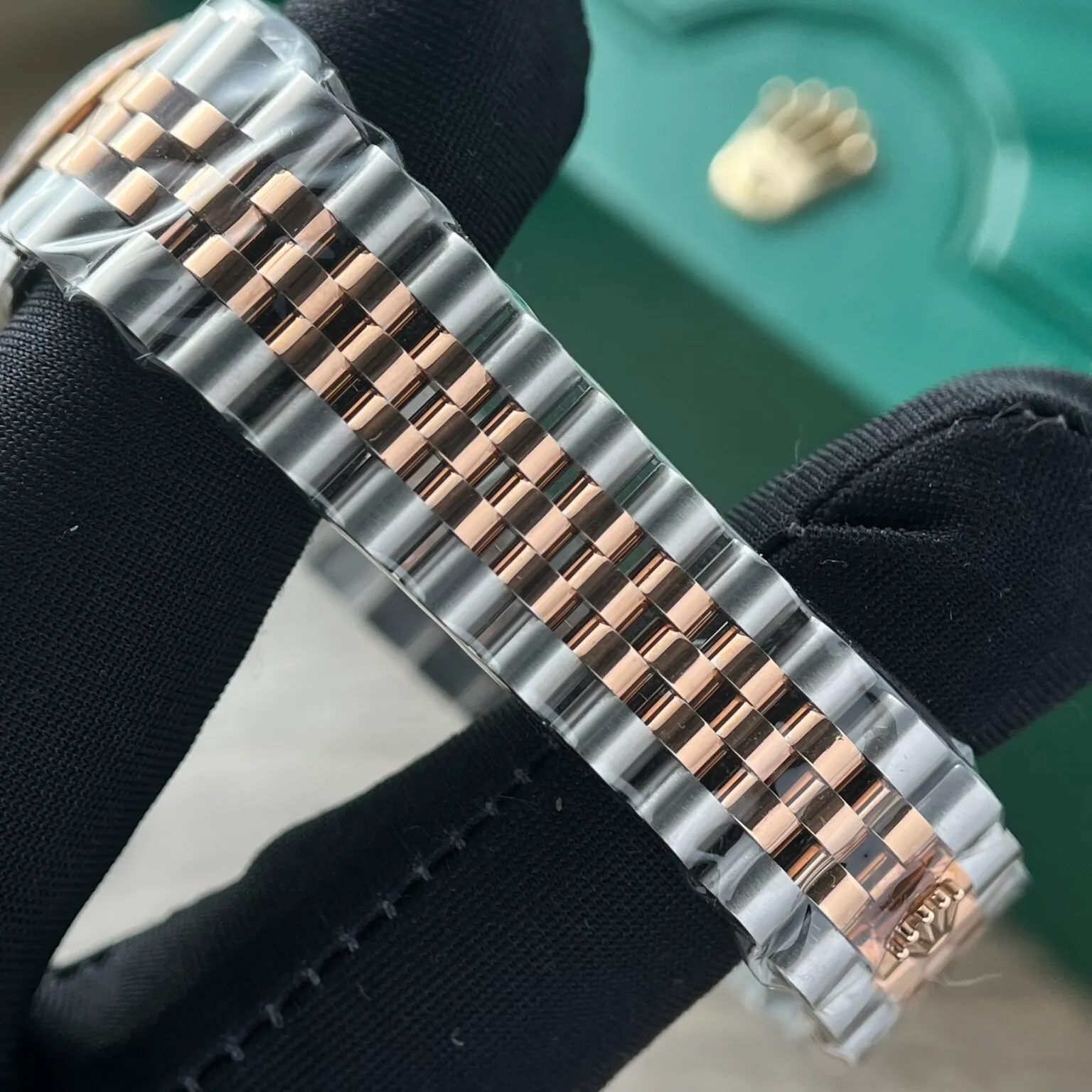 Datejust Pearl Zifferblatt Geriffelt Lünette Two Toned Roségold Jubilee Armband