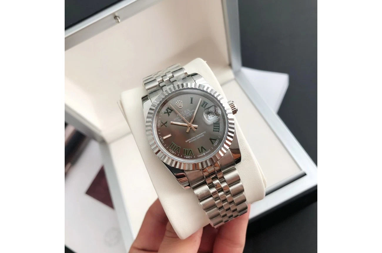 Datejust Edelstahl/Edelstahl Jubilee Grau/Römische Indizes Perspektivansicht
