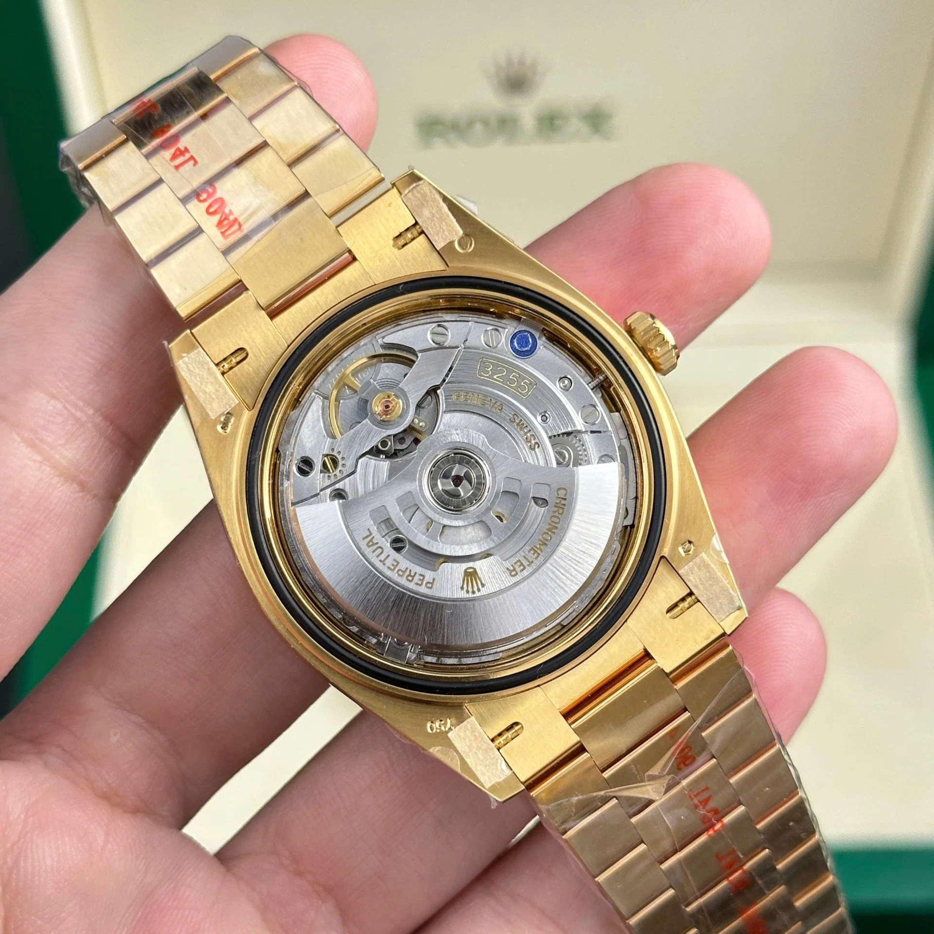 Rolex Day-Date champagnerfarbenes Zifferblatt mit Diamantbesatz 228238-0005 40 mm – Superclone – Bild 11