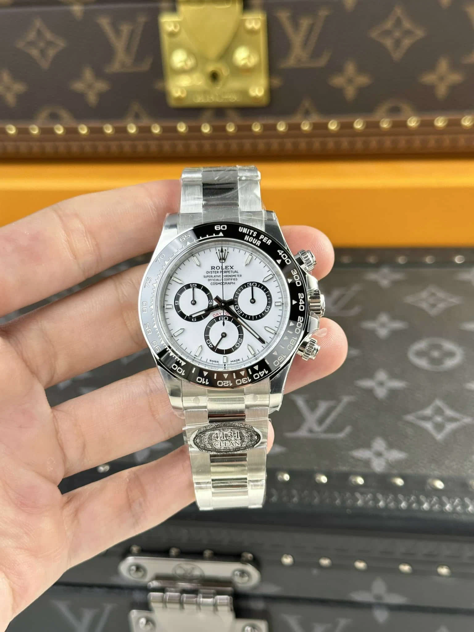 Superclone Daytona "Panda" weißes Zifferblatt 126500LN Präzisionsdetail