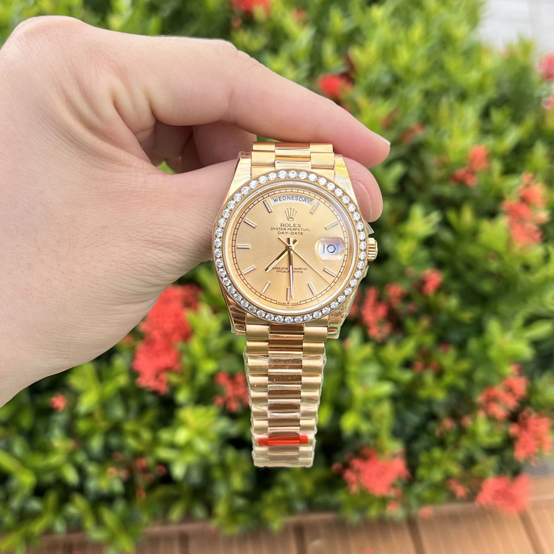 Rolex Day-Date champagnerfarbenes Zifferblatt 228348rbr-0008 40 mm – Superclone – Bild 2