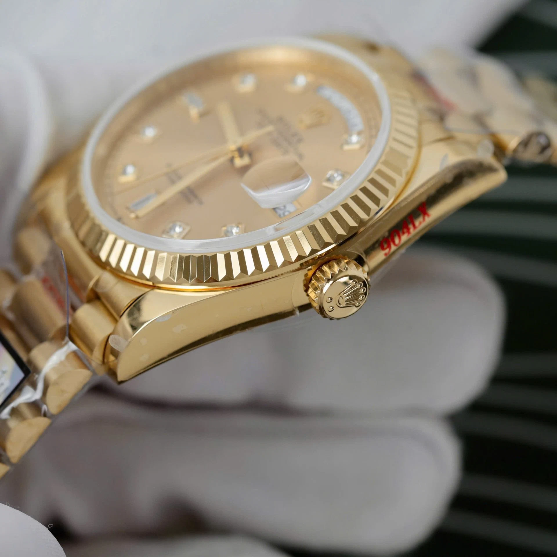 Rolex Day-Date champagnerfarbenes Zifferblatt mit Diamantbesatz 128238-0008 36 mm – Superclone – Bild 8