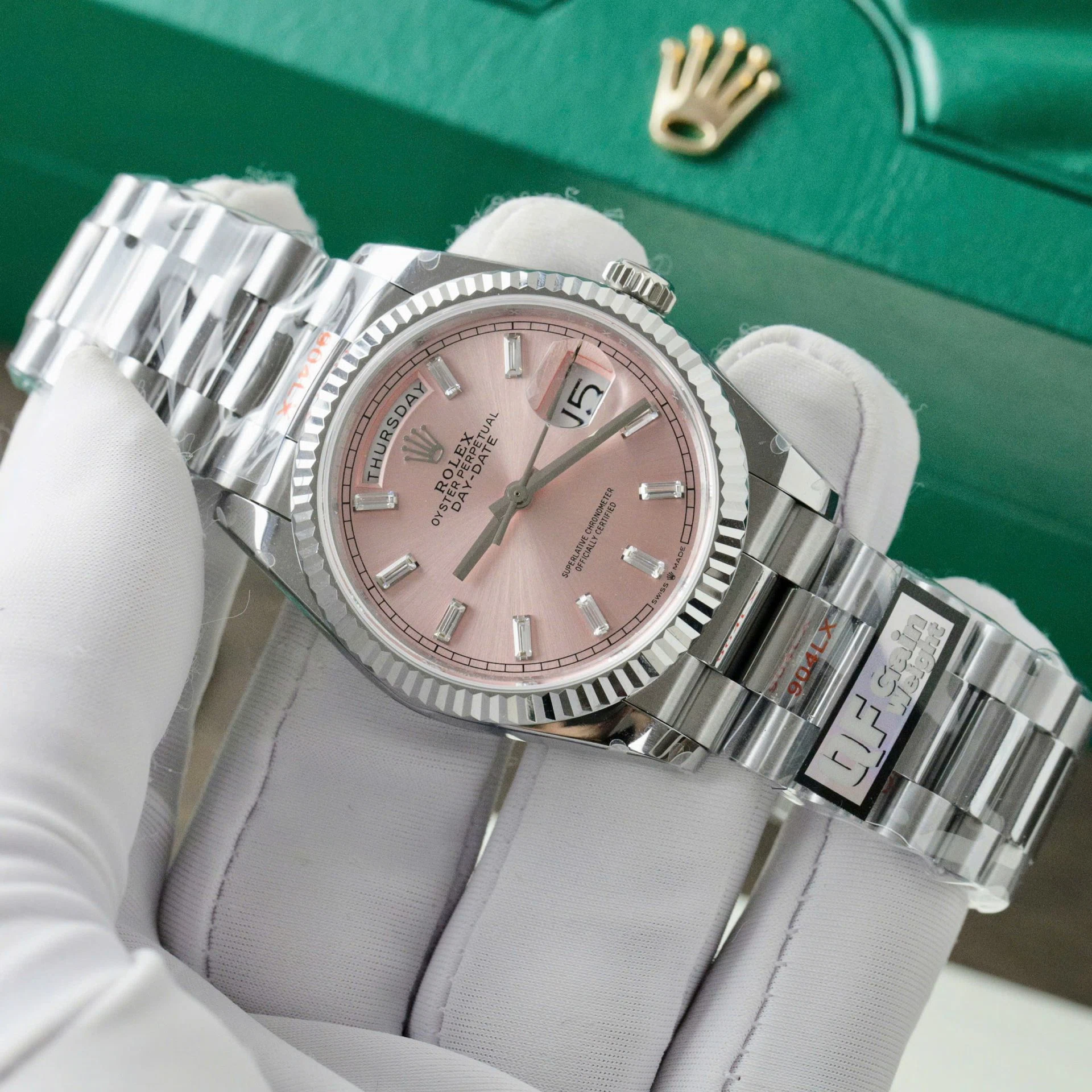 Rolex Day-Date rosafarbenes Zifferblatt mit Diamantbesatz 128236-0024 36 mm – Superclone – Bild 3