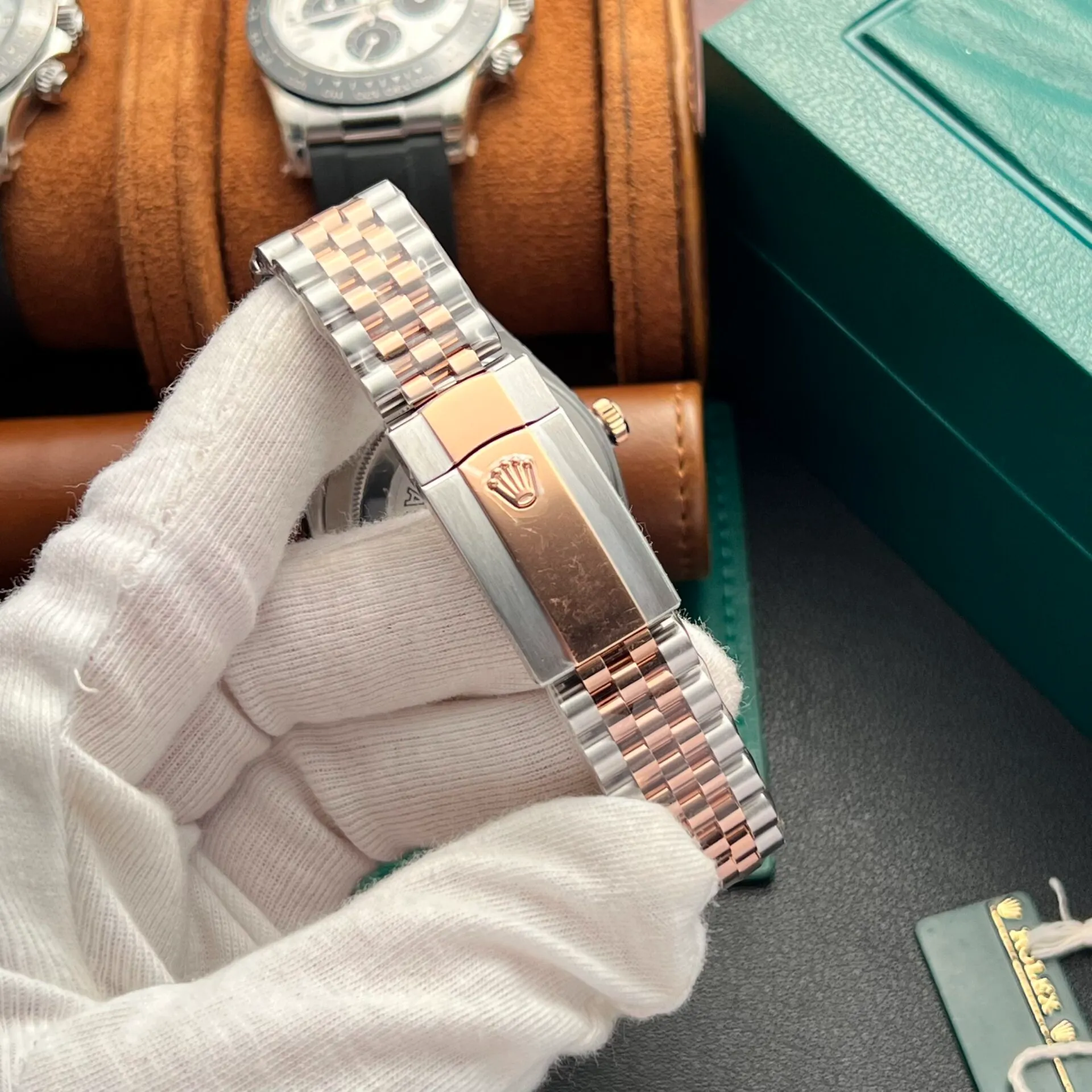 Superclone Datejust schokoladenbraunes Zifferblatt 126331 Jubilee Perspektivansicht